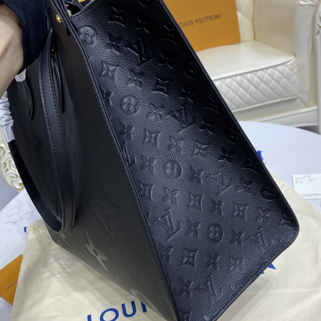 Louis Vuitton ONTHEGO GM Monogram Handbag M44925 Black 